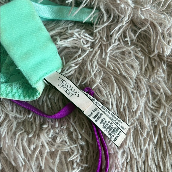 Women's Lace Bra Set - Red, Purple, Mint - Picture 4 of 7